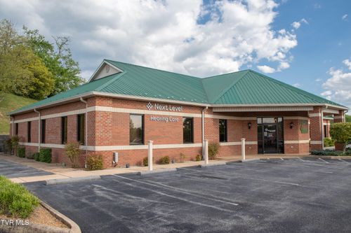 612 Campus Dr, Abingdon, VA, 24210-9699 | Card Image