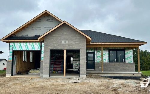 {{alt}} | Card Image