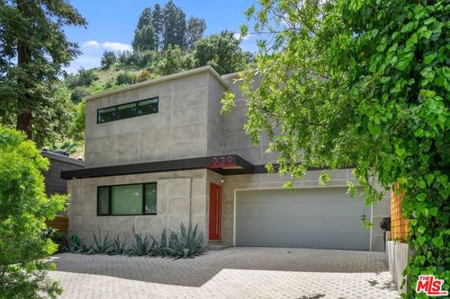 939 N Beverly Glen Blvd, Los Angeles, CA, 90077-3117 | Card Image
