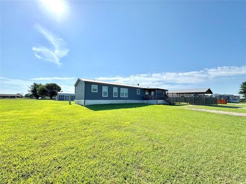 111 Clover Ln, Amber, OK, 73004-5201 | Card Image