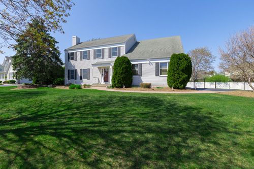 96 Tallmadge Trl, Miller Place, NY, 11764-2326 | Card Image