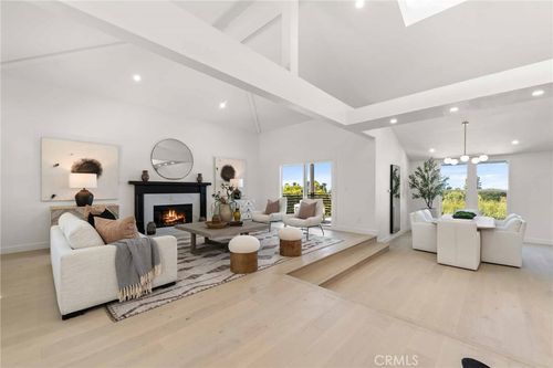 30135 Avenida Celestial, Rancho Palos Verdes, CA, 90275-5493 | Card Image