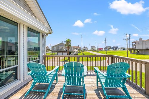 22022 Zachary Dr, Galveston, TX, 77554 | Card Image
