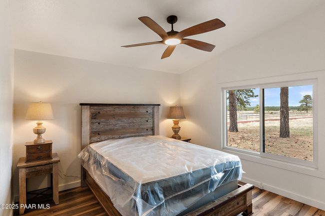Caretaker House Bedroom 1 | Image 103