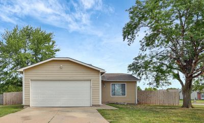 7622 E Winterberry Street, House other with 4 bedrooms, 3 bathrooms and null parking in Wichita KS | Image 2