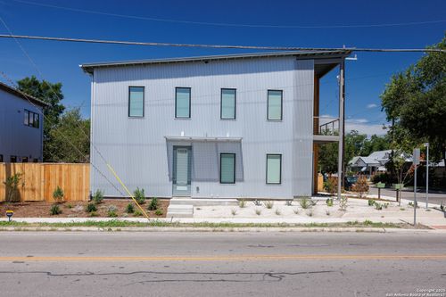 1103 S Cherry St, San Antonio, TX, 78210-1765 | Card Image