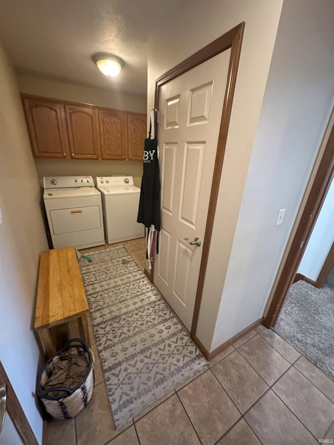 26092 State Line Rd, House other with 3 bedrooms, 2 bathrooms and null parking in Elkhart IN | Image 13