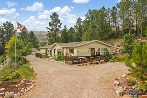 27532 Todd Dr, Hot Springs, SD, 57747-7342 | Card Image