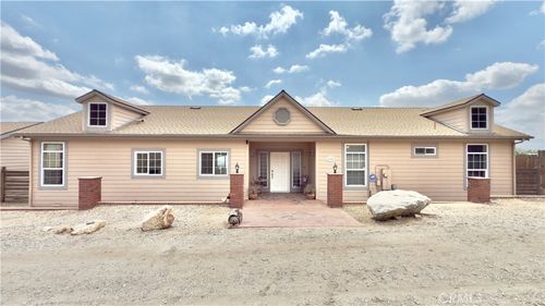 11109 Jackdaw Dr, Sylmar, CA, 91342-6014 | Card Image