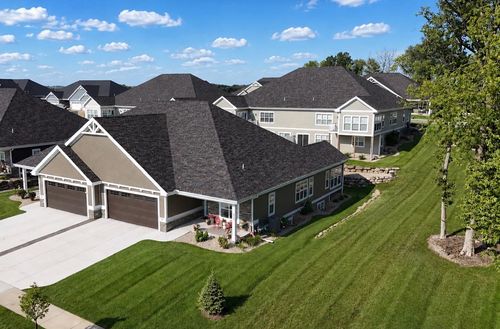 6707 Conservancy Plz, Deforest, WI, 53532-2427 | Card Image
