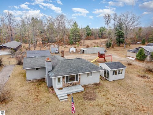 4628 Shady Lane Rd, Oscoda, MI, 48750-9234 | Card Image
