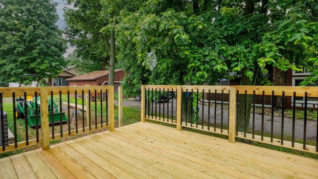 512 E Walnut St, House other with 2 bedrooms, 3 bathrooms and 2 parking in Hudson IL | Image 26