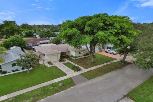 601 N 71st Ter, Hollywood, FL, 33024-7340 | Card Image