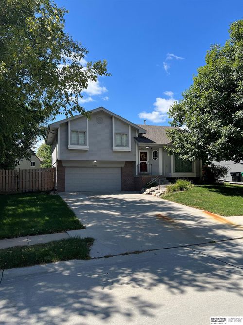 6916 S 154th St, Omaha, NE, 68138-7411 | Card Image