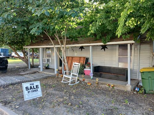 103 S Williams Street, West, TX, 76691 | Card Image