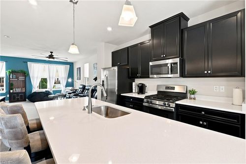 114 Fishermans Way, Poquoson, VA, 23662-1881 | Card Image