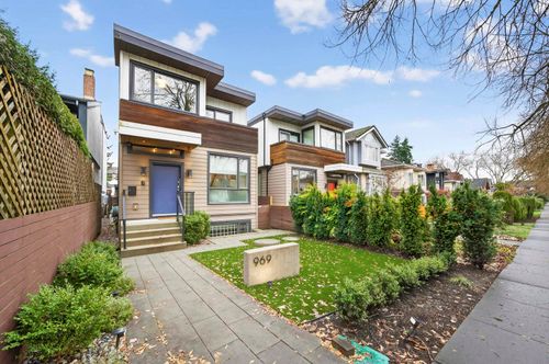 969 W 18th Ave, Vancouver, BC, V5Z1W4 | Card Image