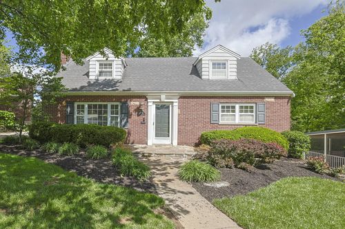 1067 Lawton Rd, Park Hills, KY, 41011-1968 | Card Image