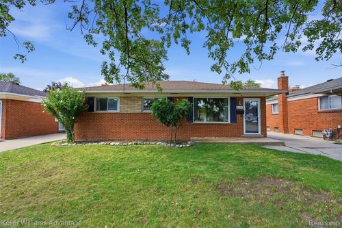 4104 Wall Ave, Allen Park, MI, 48101-3071 | Card Image