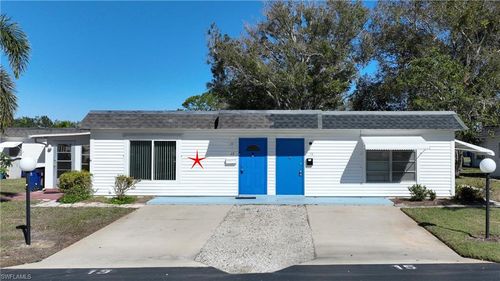 13 Hamlin Ct, LEHIGH ACRES, FL, 33936-7210 | Card Image