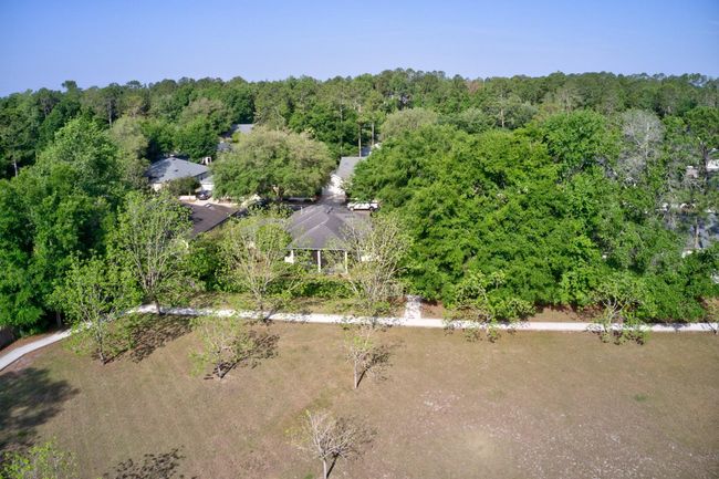 7105 Sw 85 Th Ter, House other with 4 bedrooms, 2 bathrooms and null parking in Gainesville FL | Image 10