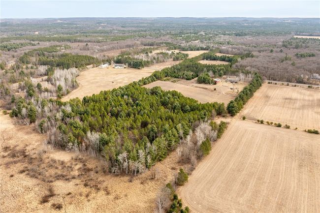 2082 Water Tower Rd, House other with 3 bedrooms, 3 bathrooms and null parking in FALL CREEK WI | Image 34