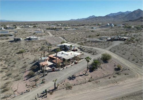 7654 N Wagon Wheel Dr, Lake Havasu City, AZ, 86404-2092 | Card Image