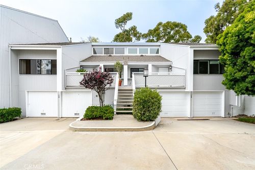 12 Barlovento Court, Newport Beach, CA, 92663 | Card Image