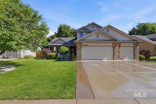10122 W Aguila Ct, Star, ID, 83669-5601 | Card Image
