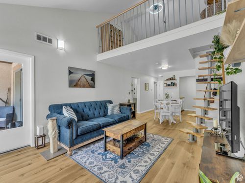 apt-301-424 Center St, Salt Lake City, UT, 84103-1723 | Card Image
