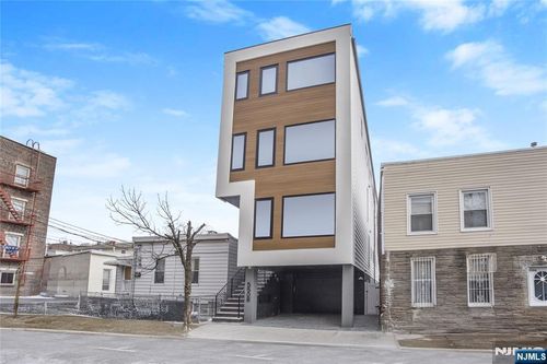 5508 Madison St, West New York, NJ, 07093-4614 | Card Image