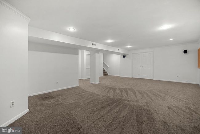 8924 Cross Chase Cir, House other with 4 bedrooms, 5 bathrooms and null parking in LORTON VA | Image 62