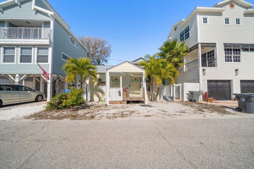 24 80th Ter, TREASURE ISLAND, FL, 33706-5213 | Card Image