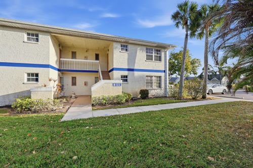 201-1502 Se Royal Green Cir, Port St Lucie, FL, 34952-7666 | Card Image