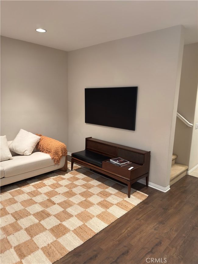 176 E Commercial St, Condo with 3 bedrooms, 3 bathrooms and 2 parking in San Dimas CA | Image 4
