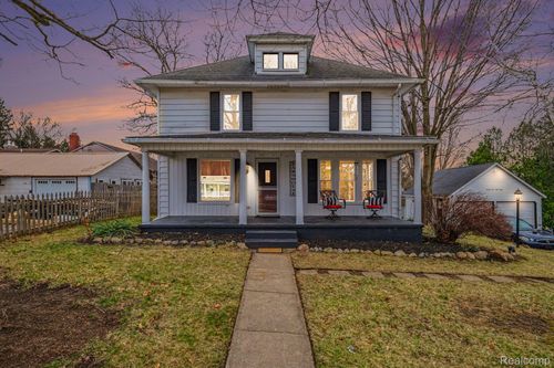 8458 Perry Rd, Atlas, MI, 48411-7705 | Card Image