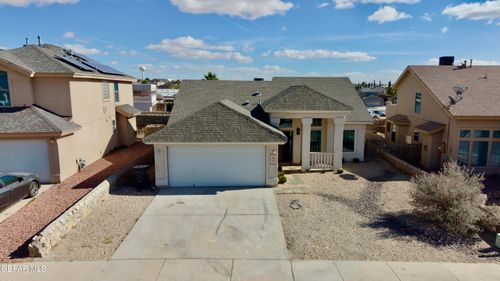 436 Oakhurst Ln, Horizon City, TX, 79928-2501 | Card Image