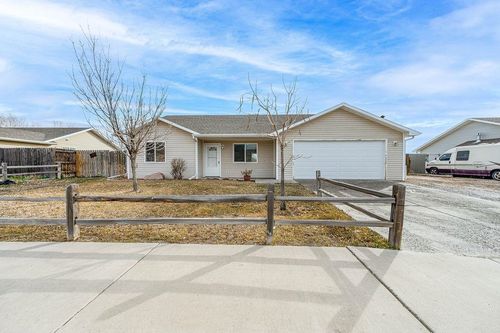 3269 1/2 F 1/2 Rd, Clifton, CO, 81520-8177 | Card Image