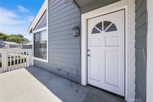 291 Huntington, Irvine, CA, 92620-3724 | Card Image