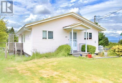 40 Yakoun St, Port Clements, BC, V0T1R0 | Card Image