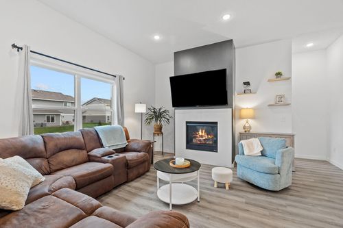 20209 Prairie Dr, Big Lake, MN, 55309-5203 | Card Image