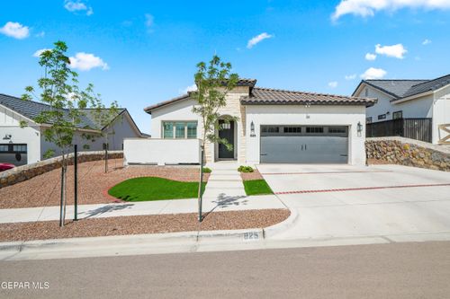 825 Acton St, Horizon City, TX, 79928-7545 | Card Image