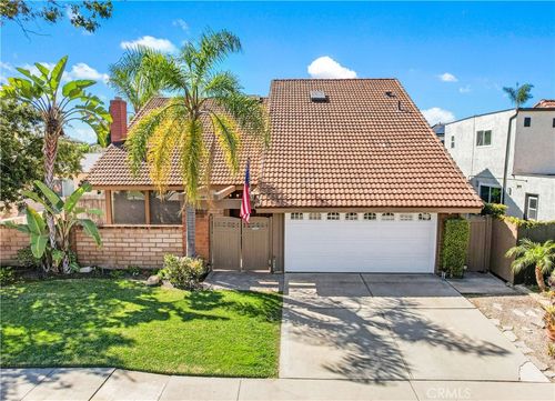16293 Wayfarer Ln, Huntington Beach, CA, 92649 | Card Image