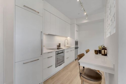 211-3125 39 St Nw, Calgary, AB, T3B6H5 | Card Image