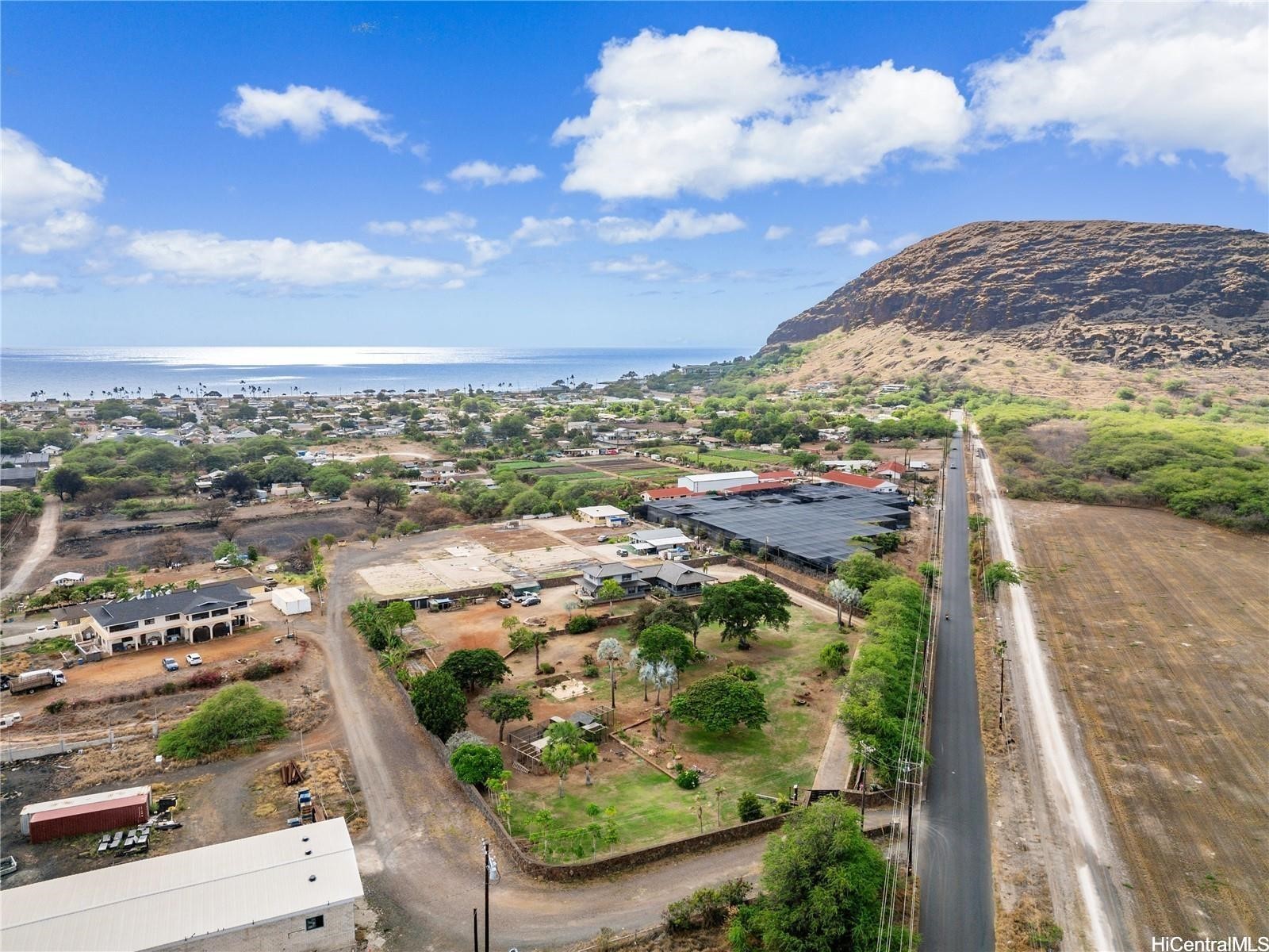 Residential in Waianae 5