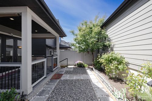 basement-1647x 21a Ave, Surrey, BC, V3Z0V5 | Card Image