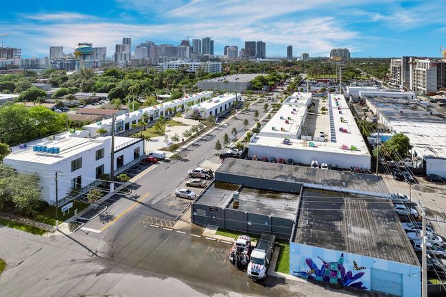 739 Nw 2 Nd Ave, Home with 3 bedrooms, 2 bathrooms and null parking in Fort Lauderdale FL | Image 34