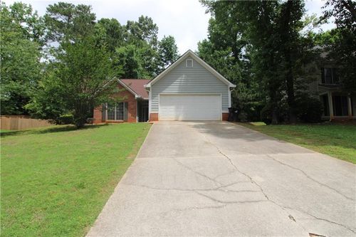 3374 Mosswood Ln, Rex, GA, 30273-2169 | Card Image