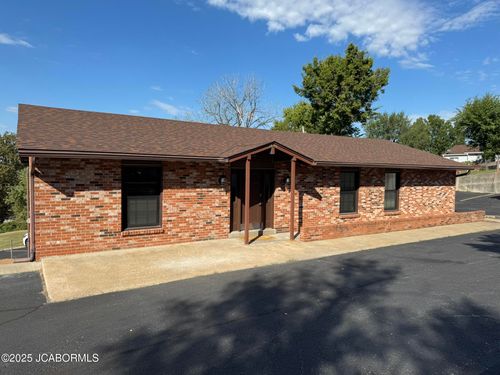 a-1808 Crader Dr, Jefferson City, MO, 65109-5614 | Card Image