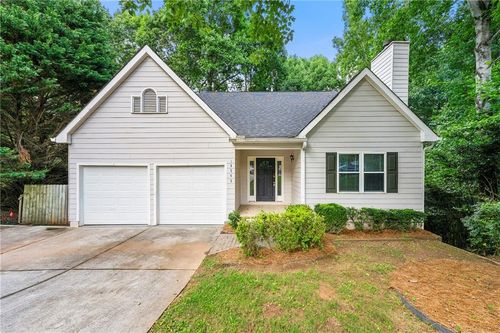 10545 Virginia Pine Ln, Alpharetta, GA, 30022-5814 | Card Image
